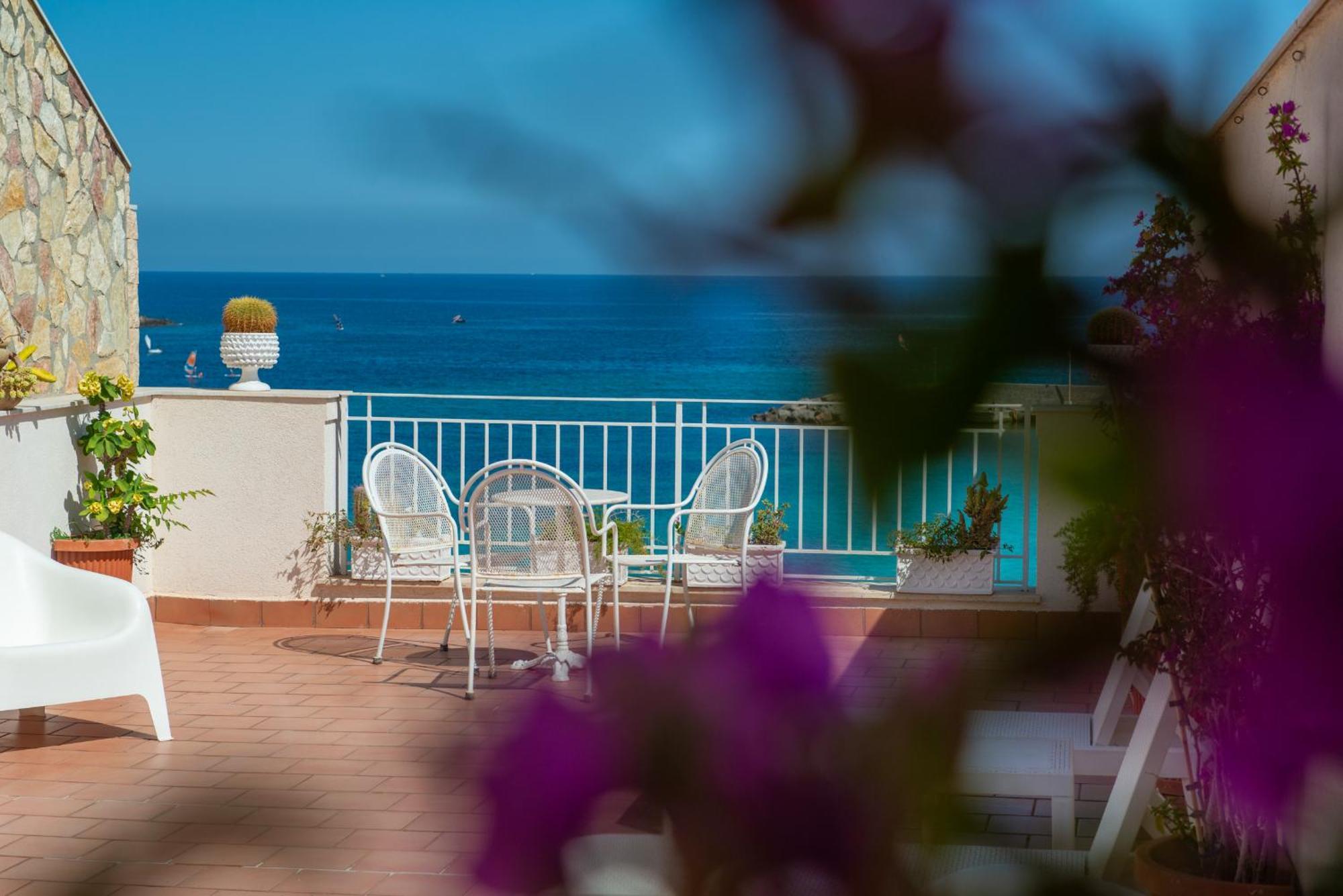 Palermo Mare Holidays Сферракавалло Экстерьер фото