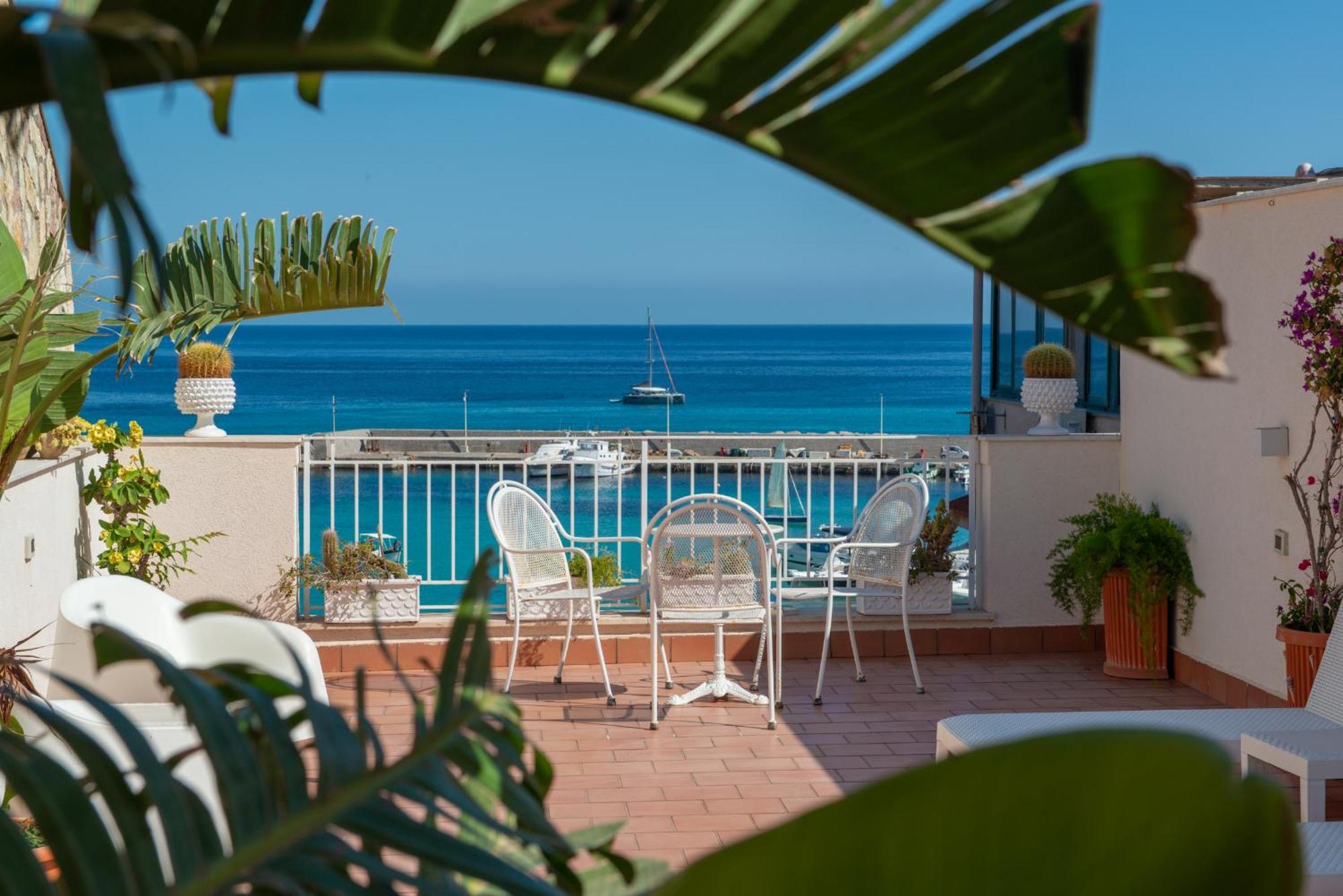 Palermo Mare Holidays Сферракавалло Экстерьер фото
